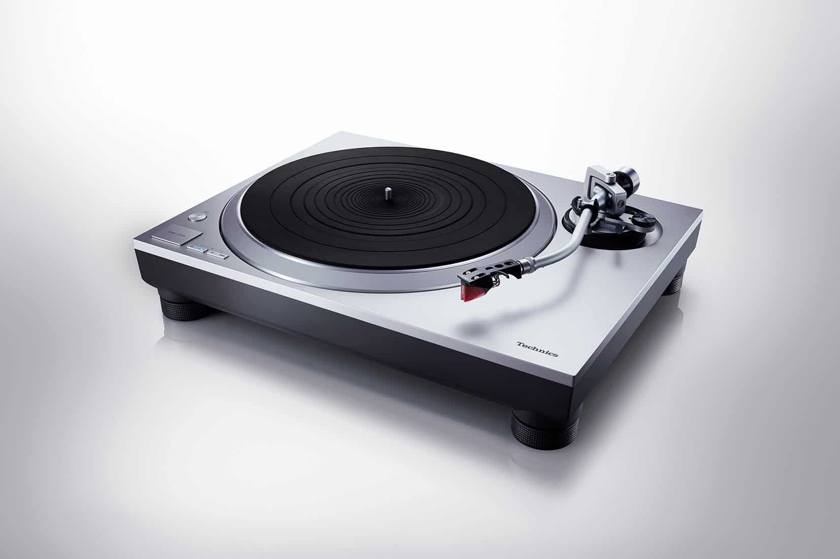 Technics SL 1500C