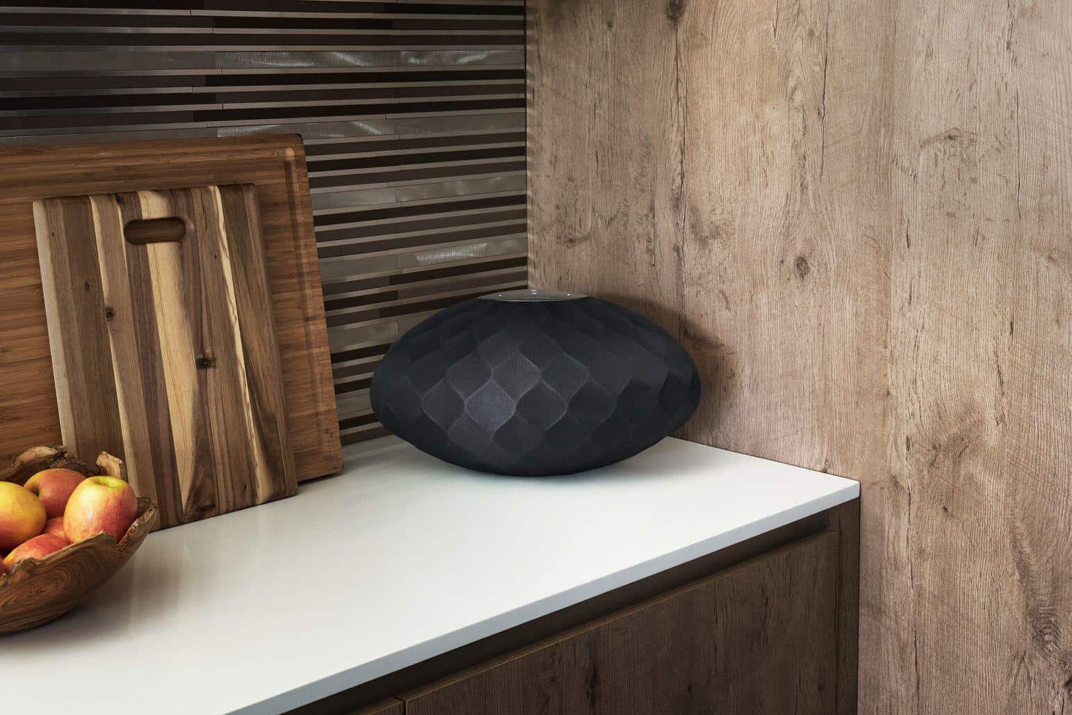 Bowers & Wilkins Formation Wedge - simple