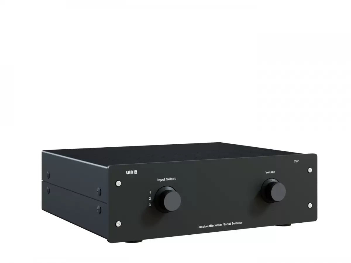 LAB12 True - Preamplificatore